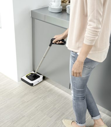 KB_5_white_edge_cleaning_app_8_CI15-300_dpi
